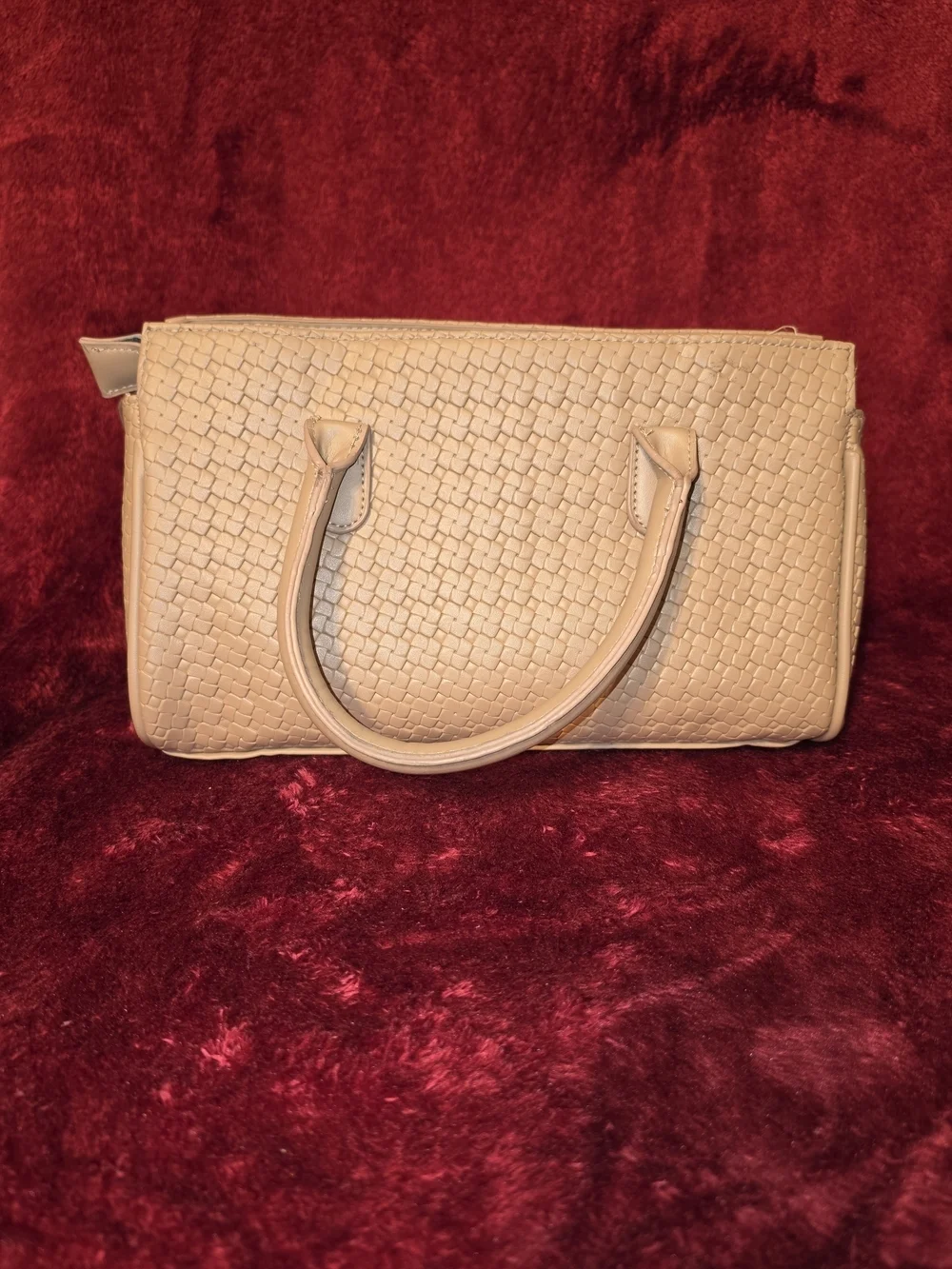 NWOT bebe OTTO Small Satchel Bag With Crossbody Strap